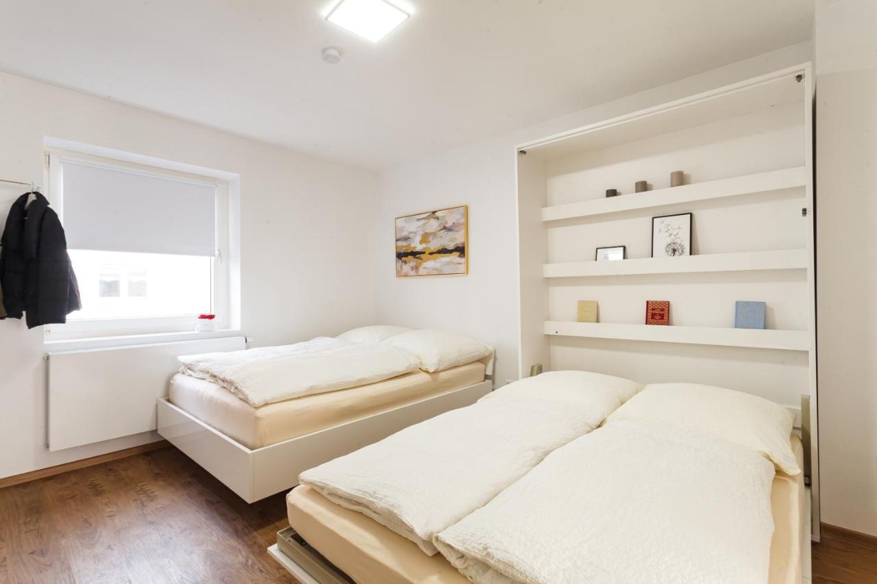Design Apartment / 2 Room / Central / Contactless Check-In Хановер Екстериор снимка